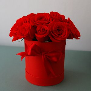 Шляпная коробка "Страсть"