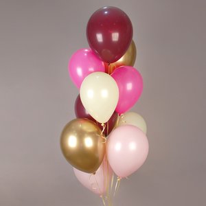 "Малина" фонтан из 10 воздушных шаров