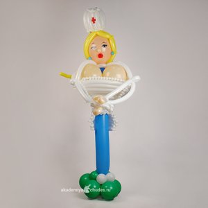 Фигура из шаров "Медсестра" ростовая
