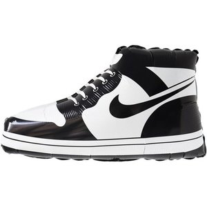 Фольгированный шар "Спортивные кеды"