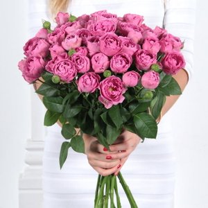 Монобукет из 15 пионовидных роз Misty bubbles