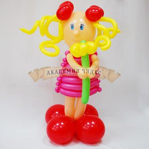 Фигура из шаров "Девочка"