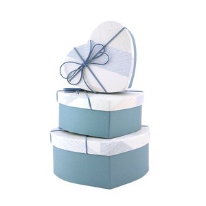 Коробка подарочная от 350 руб. "Элегантность. Сердце"