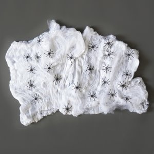 Карнавальная паутина Белая с 24-мя пауками