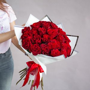 Букет из  25 роз Hearts